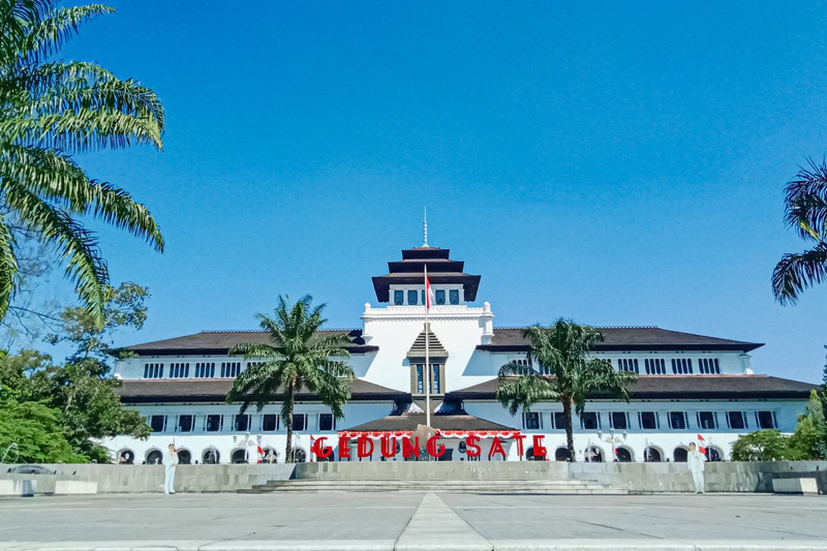 5 Daftar Universitas Negeri dan Swasta Terbaik di Bandung